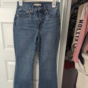 Madewell Perfect Vintage Flare jeans size 24P